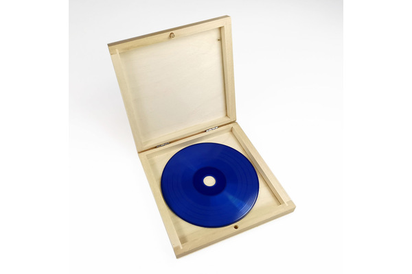 Wooden CD presentation box